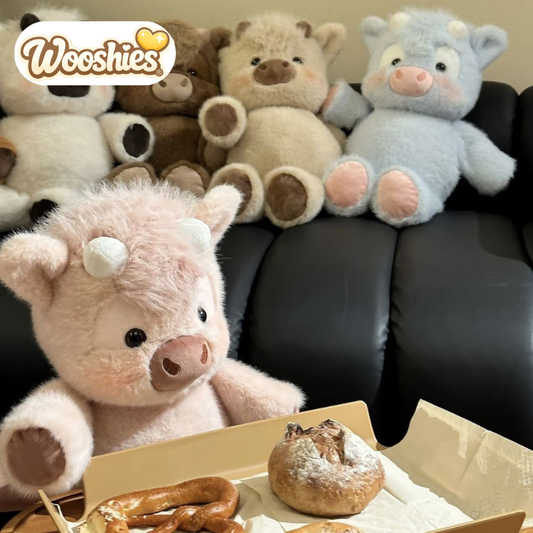 Wooshies® Running Highland Cow Plushie